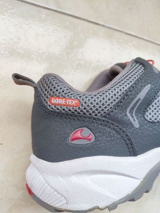 Туристически обувки номер 39