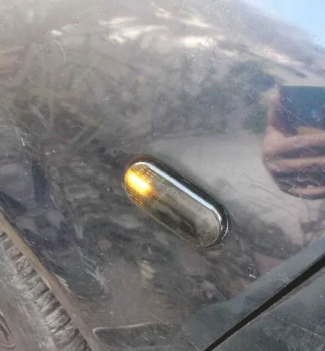 Бягащи мигачи динамични тип Dynamic LED SEAT Skoda Ford VW Skoda Шкода