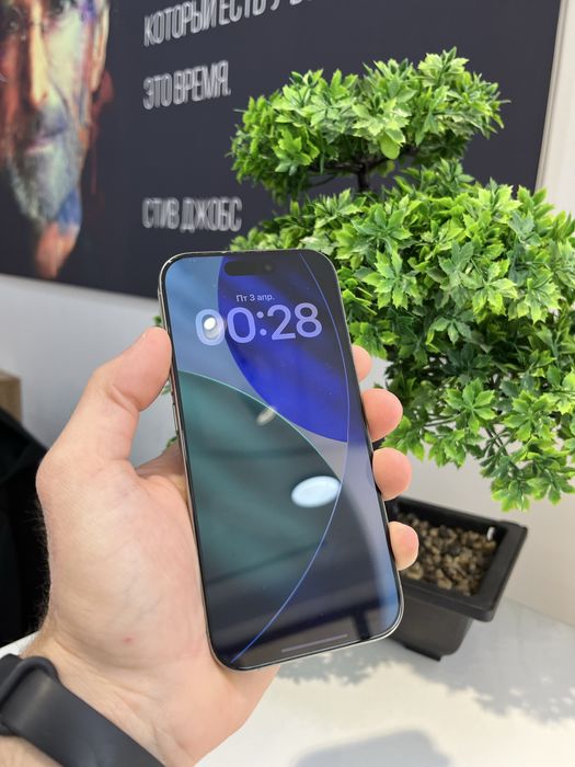 iPhone 16 Pro  в хорошем состоянии