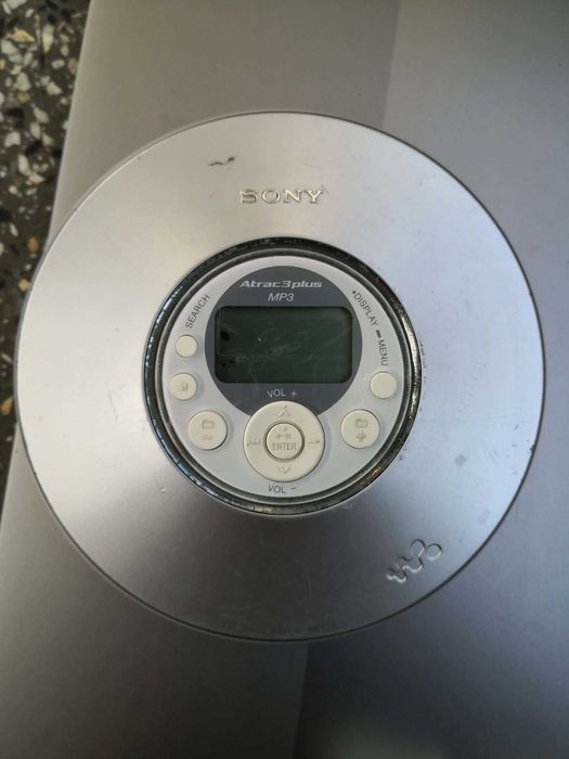 Дискмен Sony D-NE 319