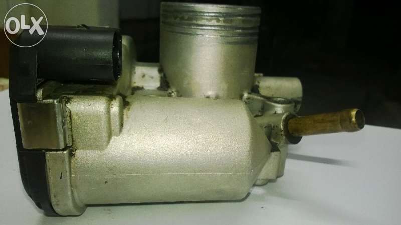 Дроселова клап за фолксваген 1.4 бензин 2002г. 55kw