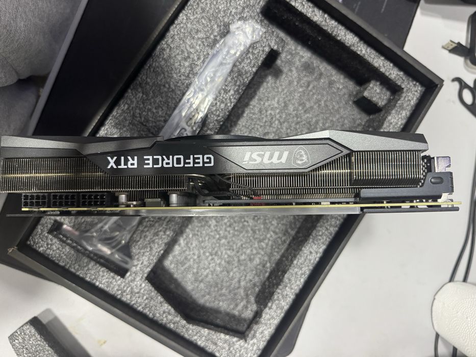 MSI Gaming X Trio 3080ti 12gb