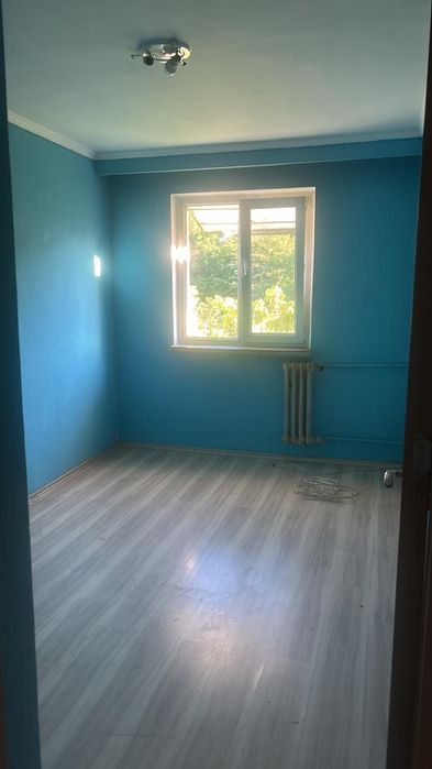 Vand apartament   în Pitești
