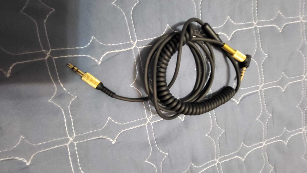 MARSHALL cablu casti  cu microfon  cu jack  cu jack fuctional