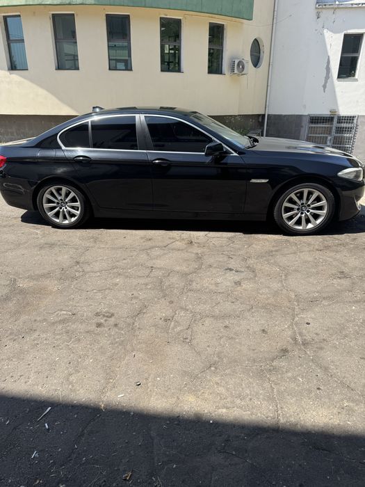 BMW 5 Series 2013 — imagine 4