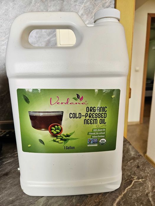 Продавам масло от нийм