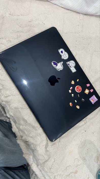 MacBook 13 Air 2020 M1