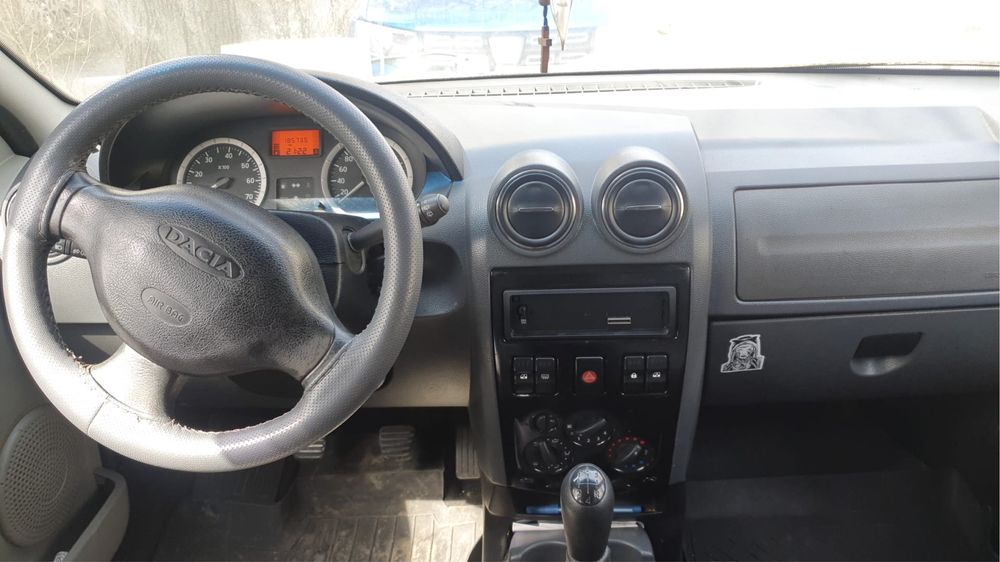 Dacia logan MCV laureat