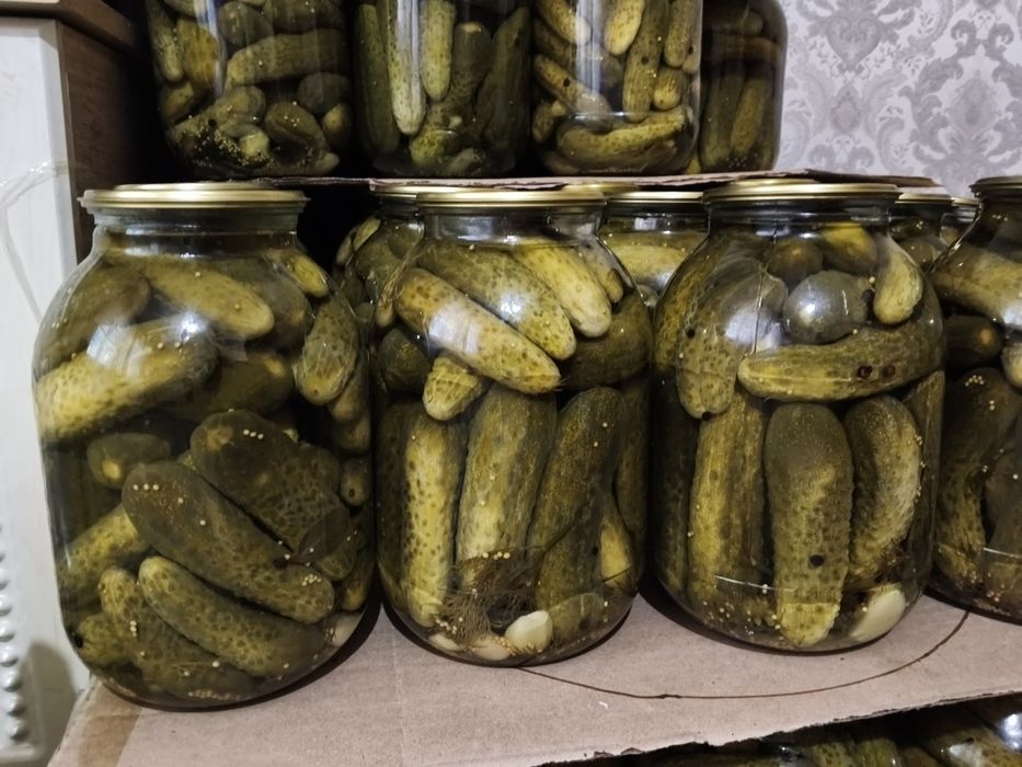 Продам домашние огурцы маринованные