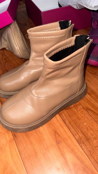 Сапожки девочкам