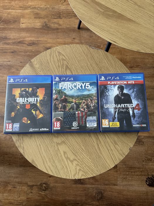 3 jocuri de PS4 Call of Duty 4 farcry 5 Uncharted 4