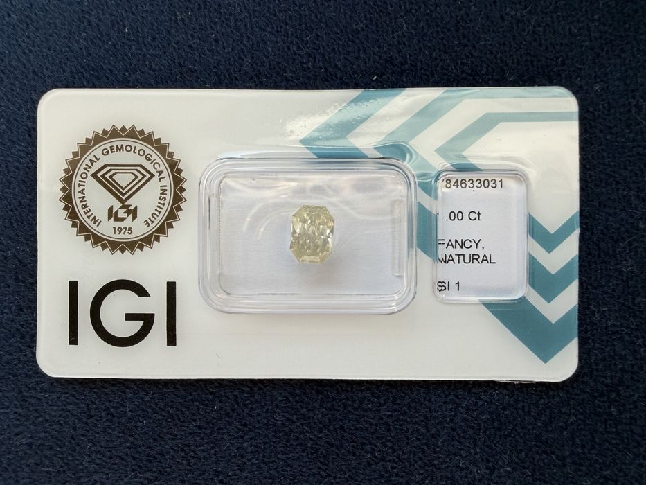 Diamant Fancy Yellow 1 ct