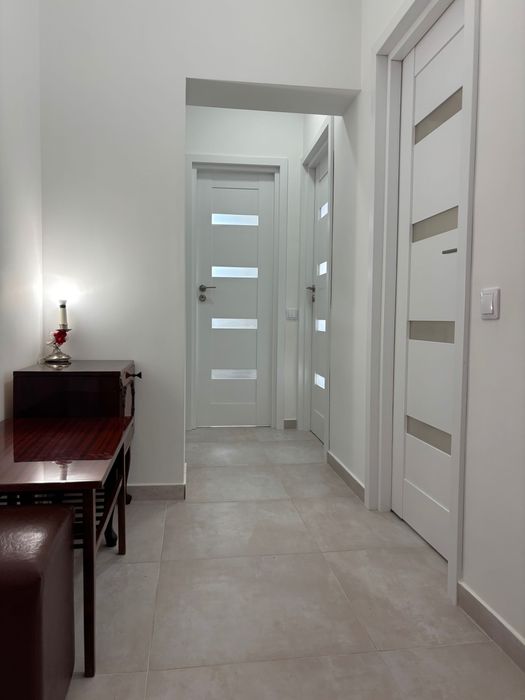 Apartament 2 camere, decimandat, parter,  Bistrita super central