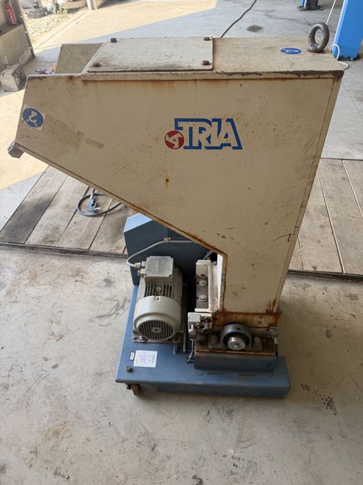 Tocatoare mase plastice Tria 20-22/BL-T