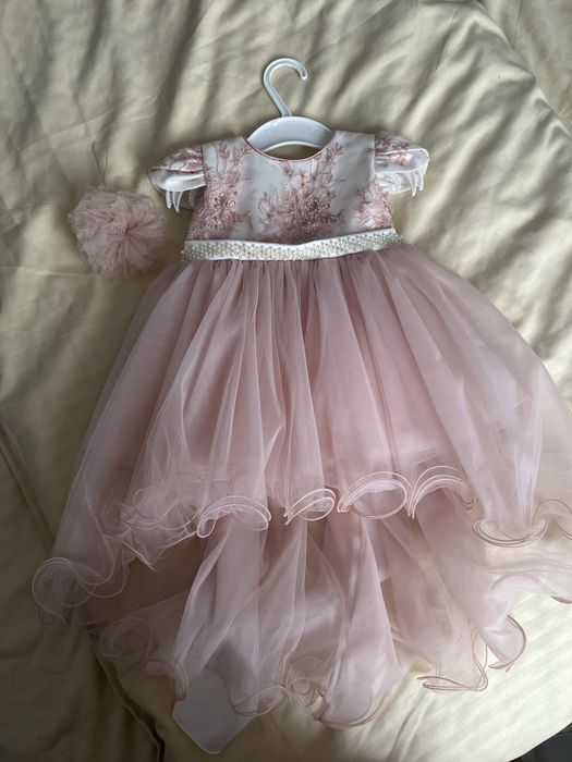 Rochita eleganta de botez