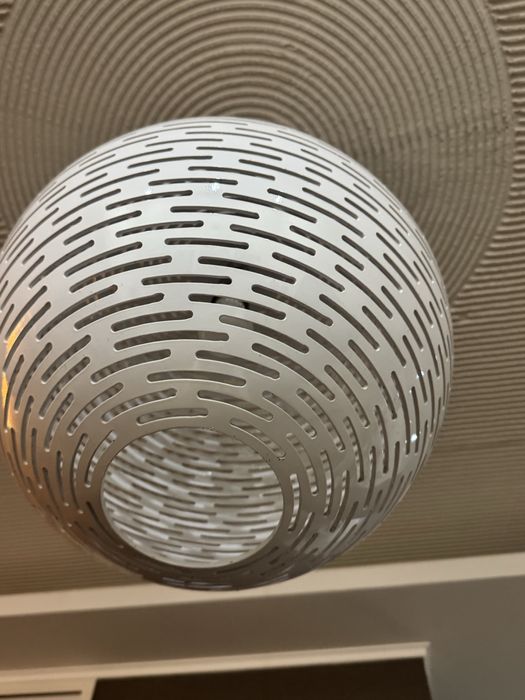 Продам стильные люстры