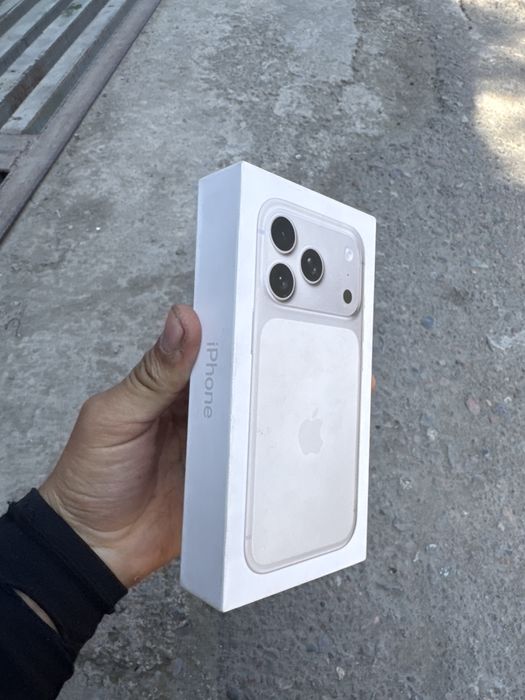 Iphone 17 pro  ochilmagan