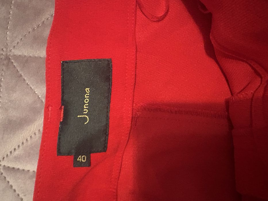Червен костюм Junona