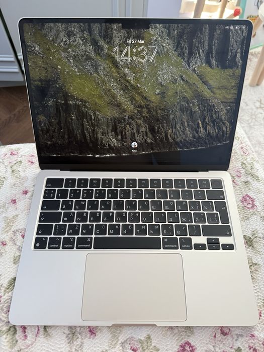 Macbook Air 13 M2