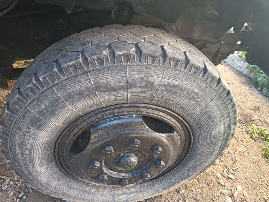 Продам ЗИЛ 130 зерновоз боковал