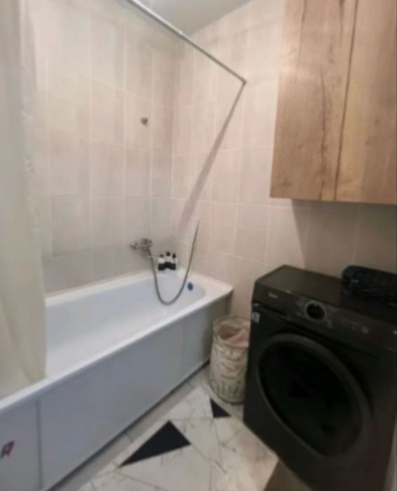 Продам 3 комнатную квартиру