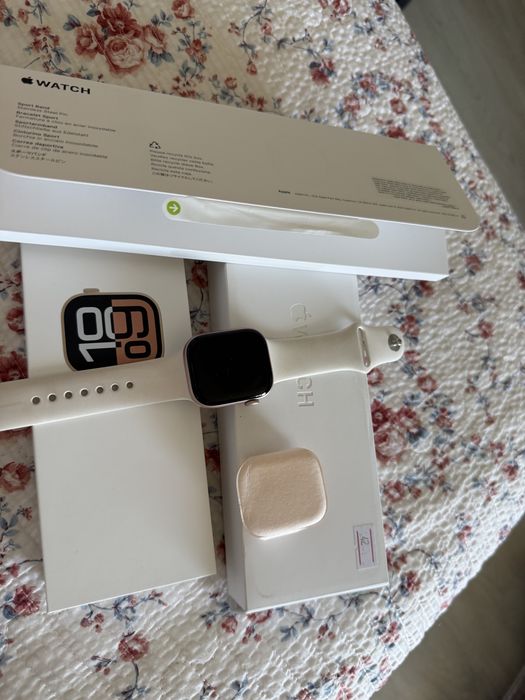 Продам срочно Apple watch10
