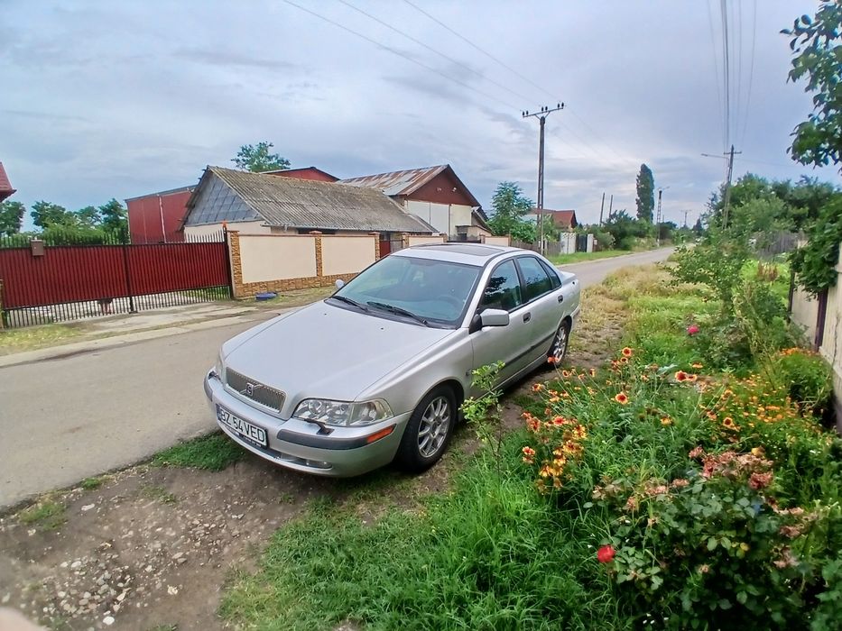 Vand Volvo S40 2001 (prim proprietar)