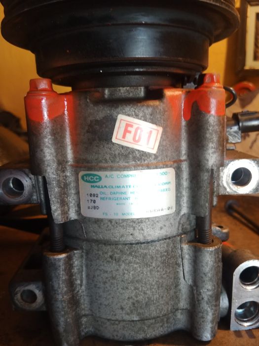 Продам компрессор кондиционера