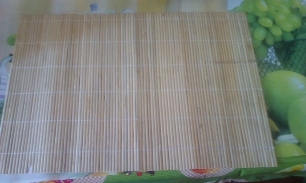 Ceas de perete rustic si set serv. prot. masa