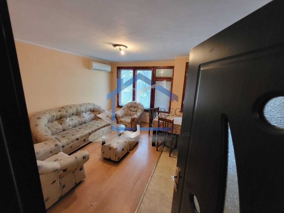 Дава се под наем Двустаен апартамент в Варна, Център - 68 кв.м за 372.3 € - Снимка #11