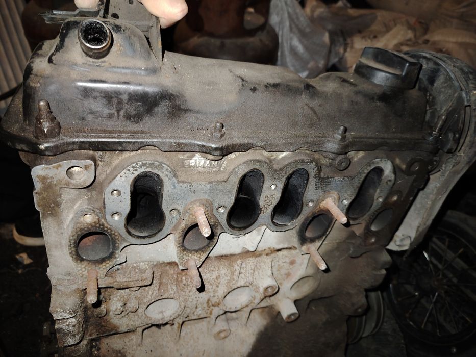 Двигатель ауди 80,  2.0л