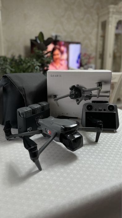 Продам Дрон Dji Air 3S Fly more Combo