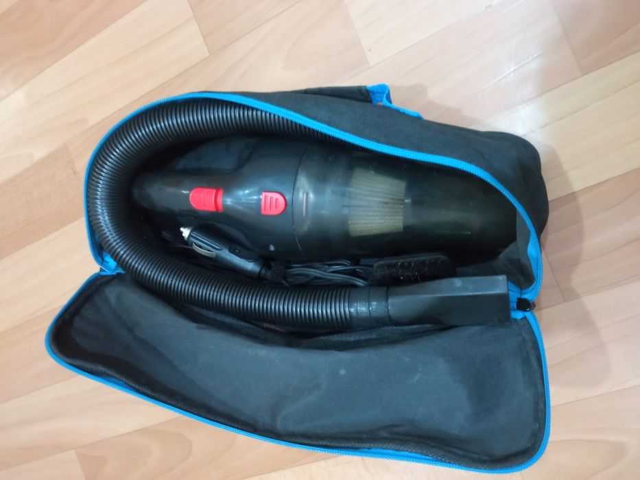 Продам автомобильный пылесос