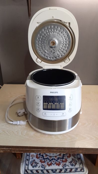 Мультиварка Philips
