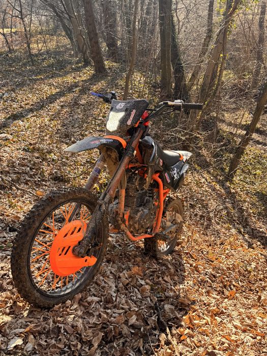 De vanzare cross kxd 150 falcon