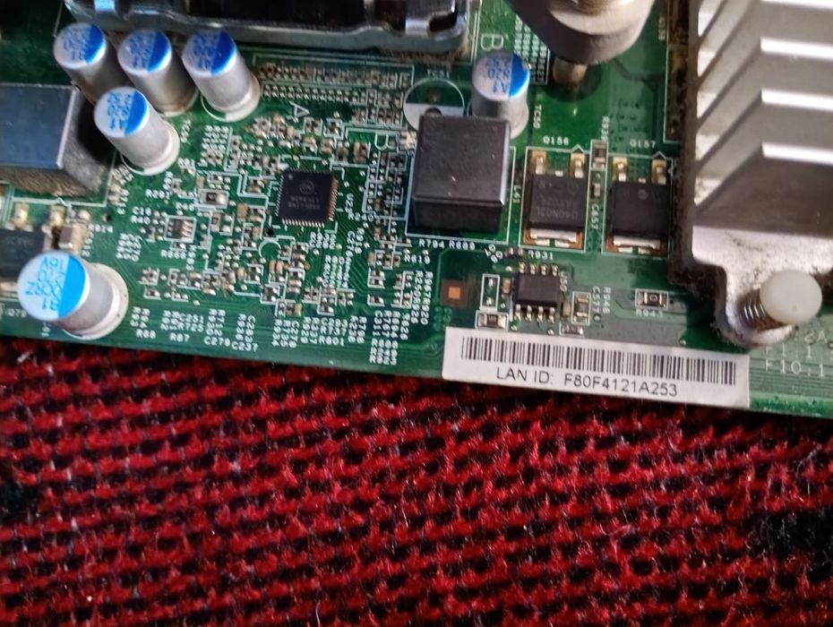 Vând kit DDR3 cu procesor Intel core i7