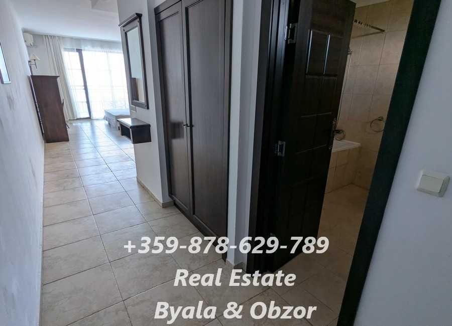 Продава се Едностаен апартамент в Обзор - 64 кв.м за 1071 €/кв.м - Снимка #7