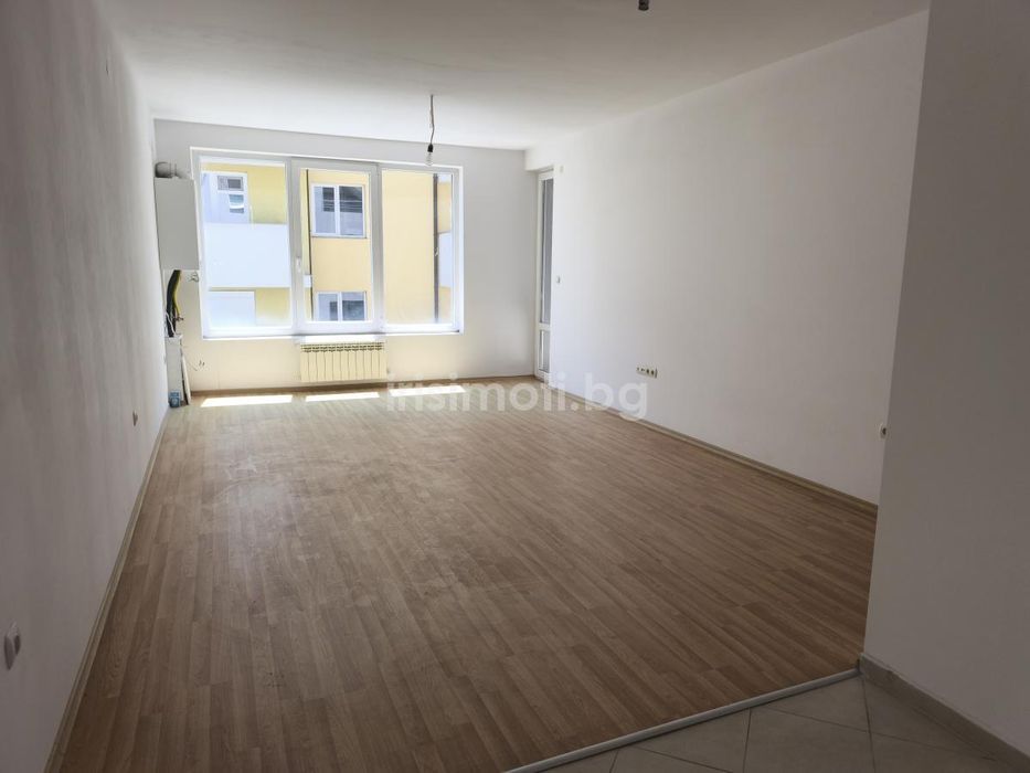 Продава се Тристаен апартамент в София, Манастирски ливади - 110 кв.м за 2537 €/кв.м - Снимка #1