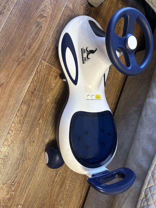 Прода машину для детей