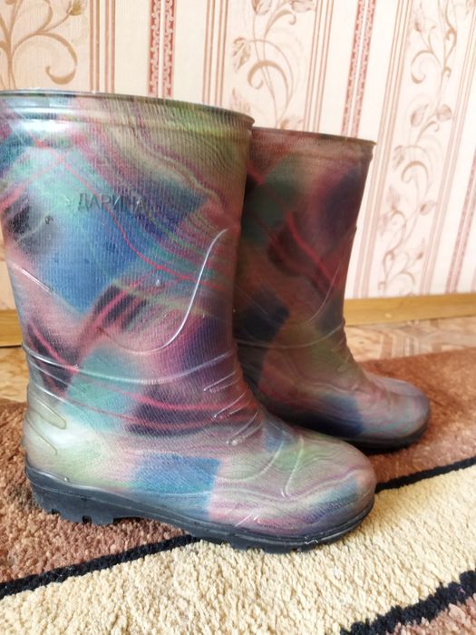 Детские резиновые сапоги