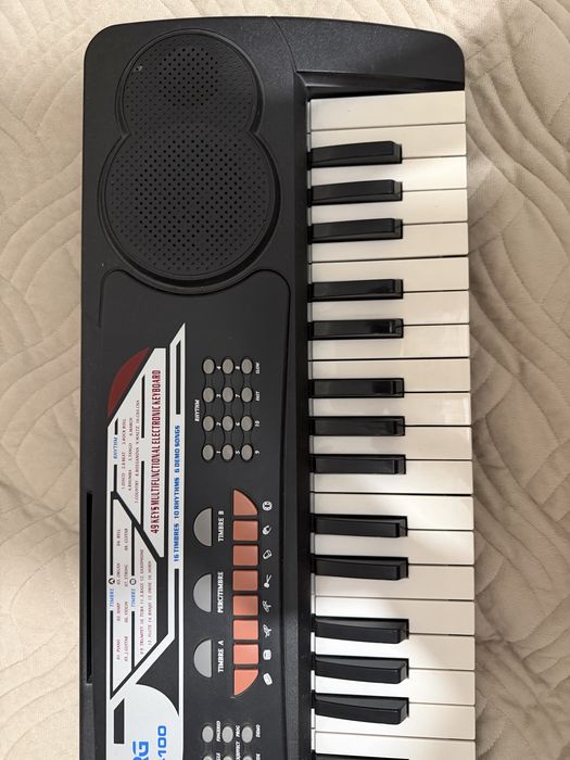 синтезатор новый