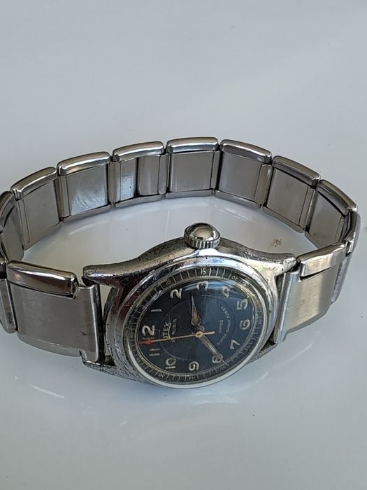 Ceas Utex Mecanic Tip Militar Funcționează excelent!