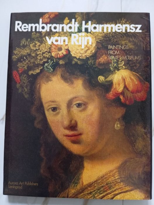 Vând albume picturi