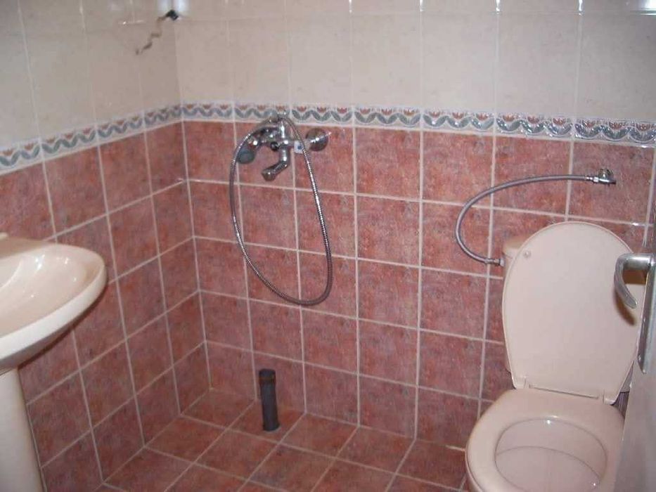 Дава се под наем Тристаен апартамент в София, Център - 100 кв.м за 857.82 € - Снимка #6