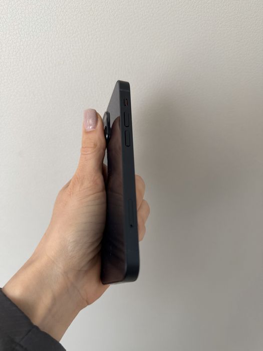 Iphone 13 mini  без драскотини