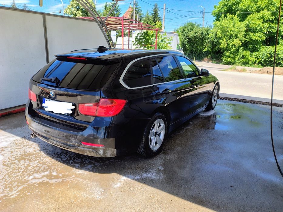 Vând BMW seria 3 f 30 f 31 anul  2015 diesel 318