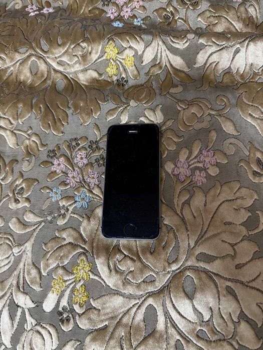 Iphone 5-6 (три телефона)