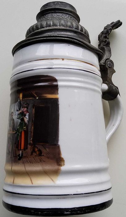 Halbă din ceramică pictată, Imagine în ceramică în interiorul halbei