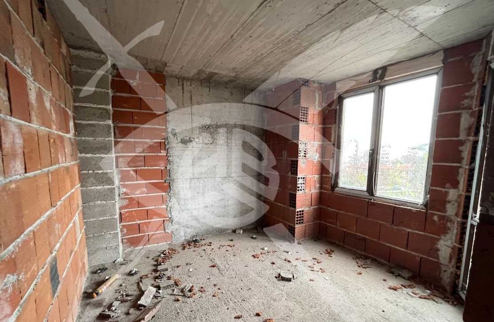 Продава се Мезонет в Пловдив, Кючук Париж - 92 кв.м за 850 €/кв.м - Снимка #1