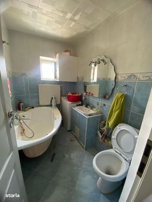 Apartament primitor, mobilat si utilat,zona Restaurant Miorita